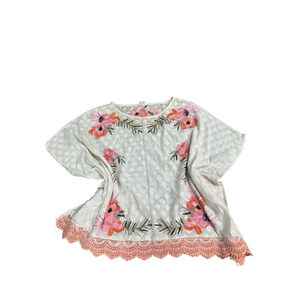 AKEMI + KIN Cream Embroidered Floral Lace Trim Poncho Top Size XS Boho Beach